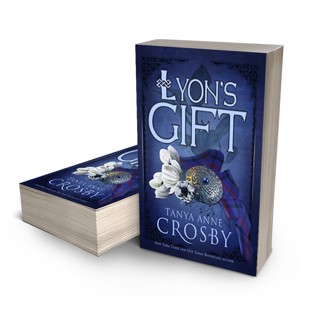 Lyon's Gift (MM Paperback)